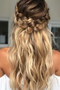 Half up wedding hairstyles for long hair 5
