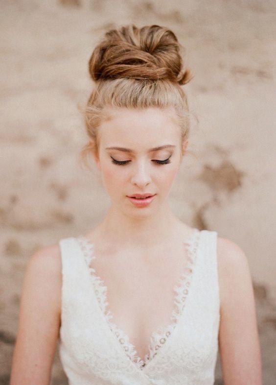 Icing on the Cake | Top 8 wedding hairstyles for bridal veils
