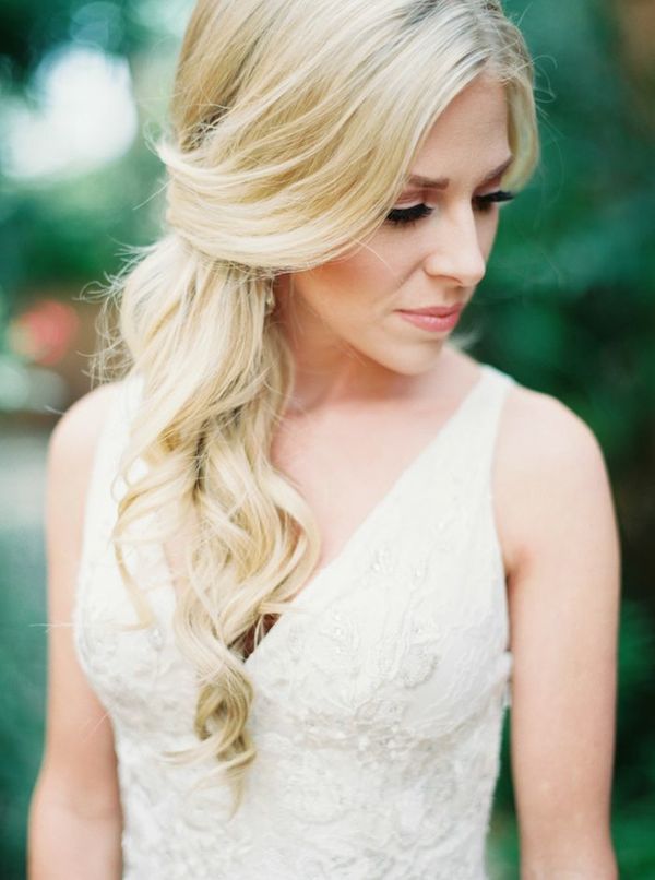 wedding hairstyle looseimage