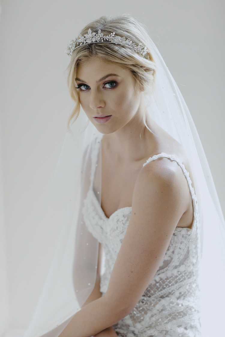 How to accessorise a lace wedding dress 19