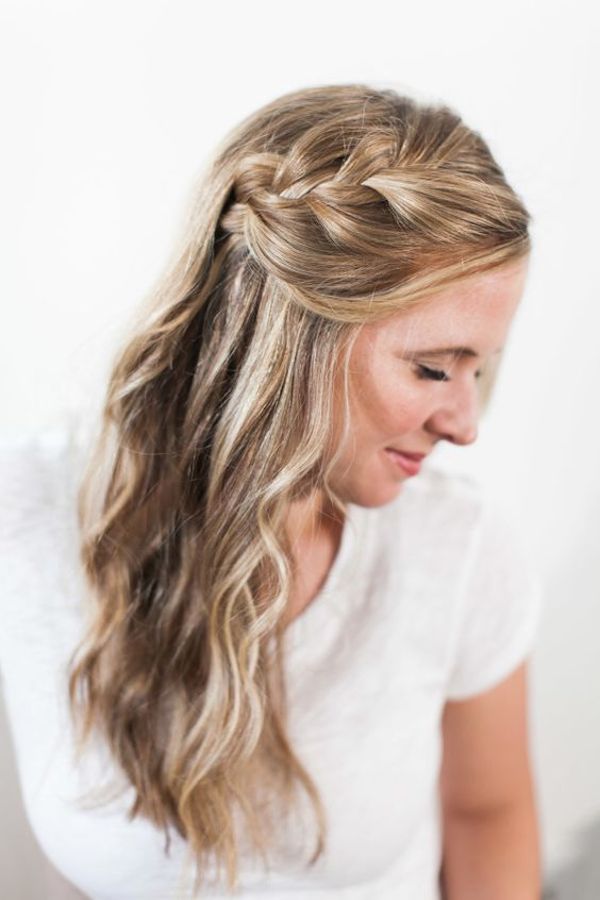 Half up Hair | 17 Half Up Wedding Hairstyles - TANIA MARAS | bridal ...