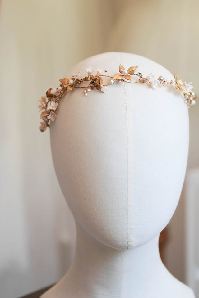 Champagne Chic  Gold and champagne bridal headpiece 