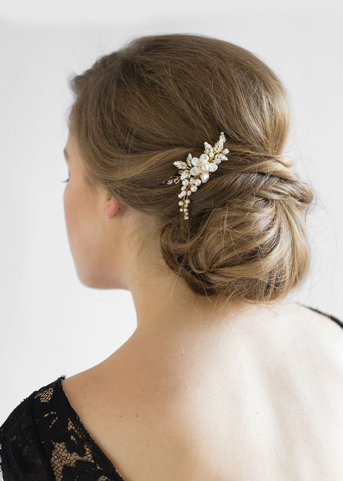 beautiful elegant wedding  bridal hair comb pearl and crystal 1409 