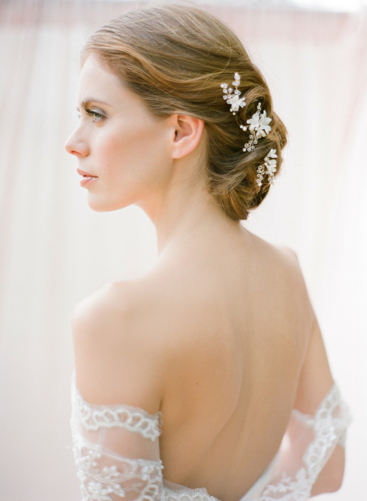 Delicate Details | 5 exquisite wedding hair pins for the fuss-free bride