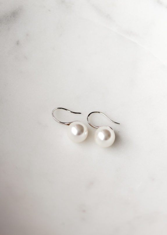 ELLIS pearl drop earrings 9