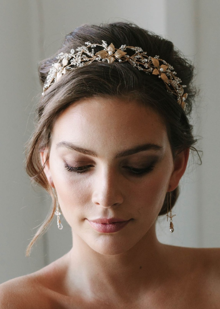 Face framers - Bridal headpieces to flatter your face shape and bridal hairstyles