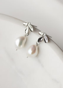 SEYCHELLES pearl earrings 5