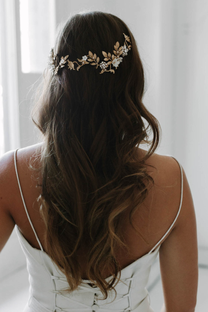 Face framers - Bridal headpieces to flatter your face shape and bridal hairstyles