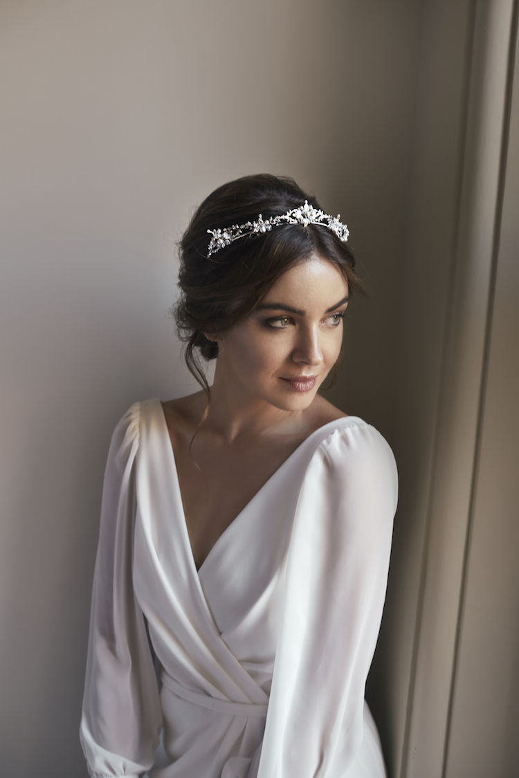 Bridal hairstyles to flatter your face shape | TANIA MARAS Bridal
