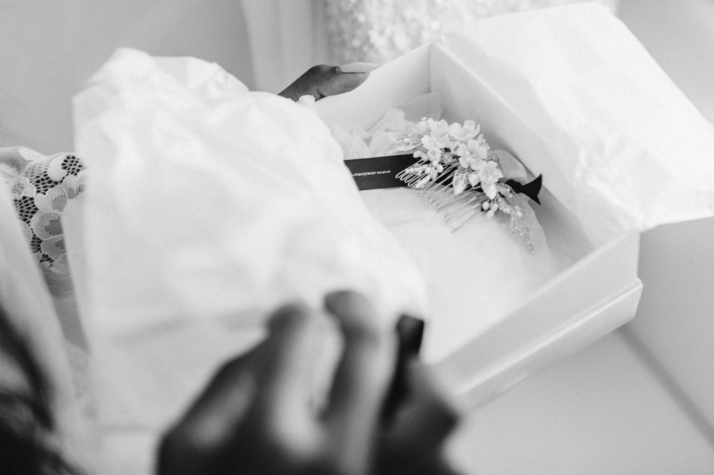 Simple Elegance | A bespoke silver and ivory wedding comb for Jessica