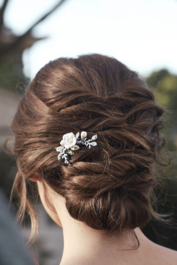 MAYBELLE floral hair pin 10