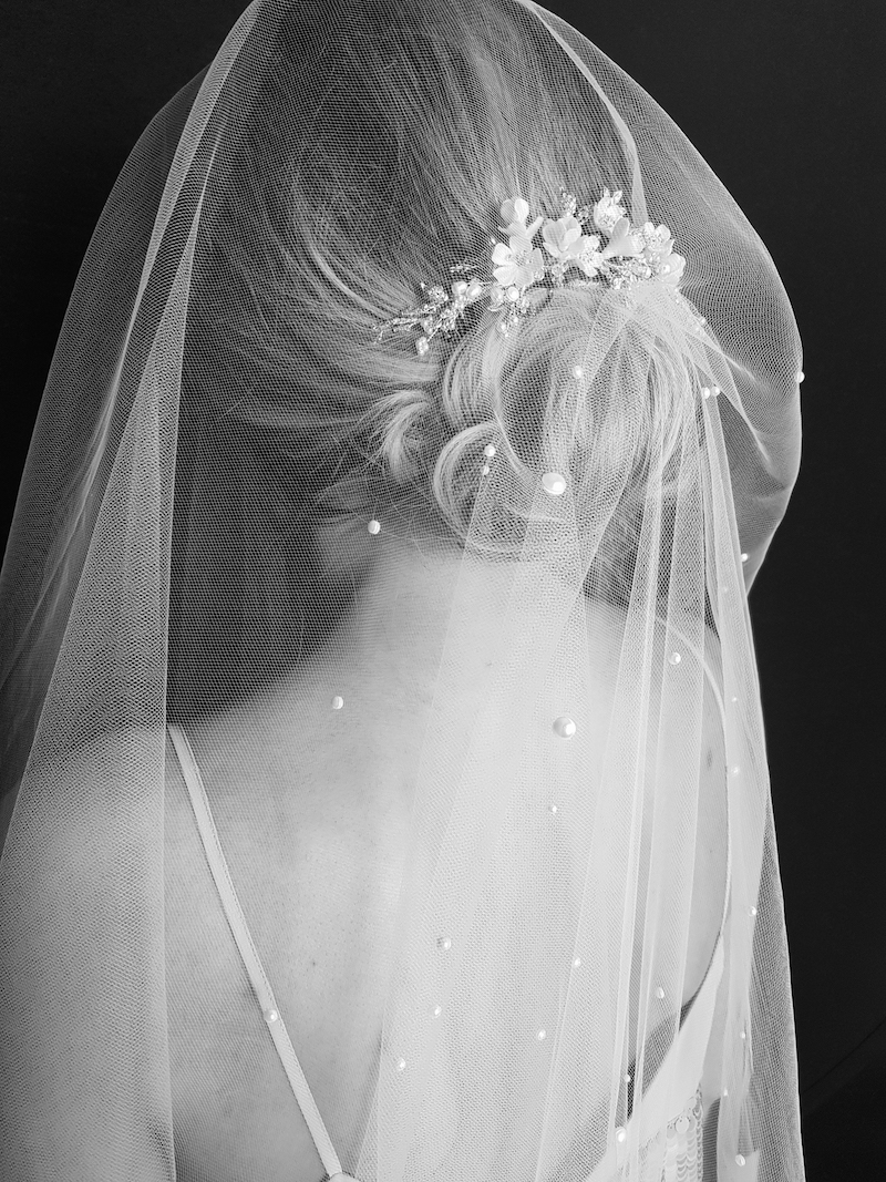 Pearl Bride Veil Ivory Double Layers Hand Sewing Metal Hair Comb Veil –  TANYA BRIDAL