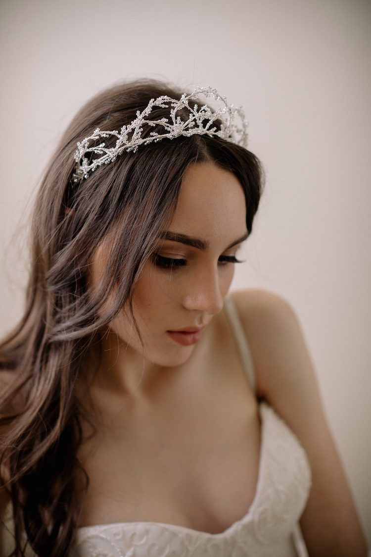 Royal Classique | Delicate wedding crowns for the understated bride