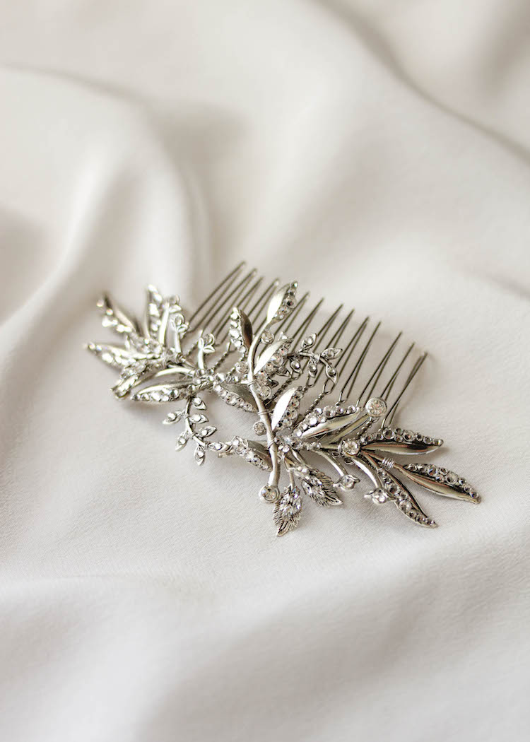 Swept Away | 7 delicate wedding hair combs for side swept hair