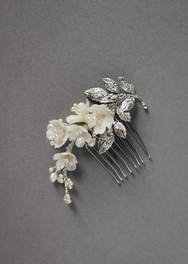 Swept Away | 7 delicate wedding hair combs for side swept hair