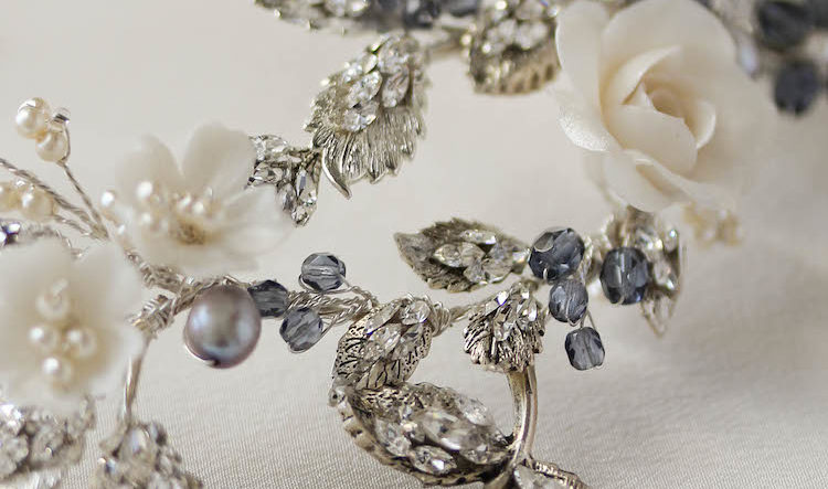 Silver tone elegant wedding blue color crystal  bridal hair comb ha25092blue