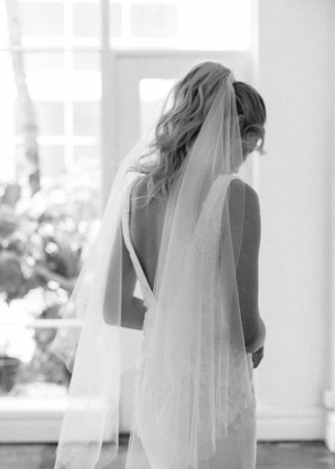BORDEAUX fingertip wedding veil for ponytail