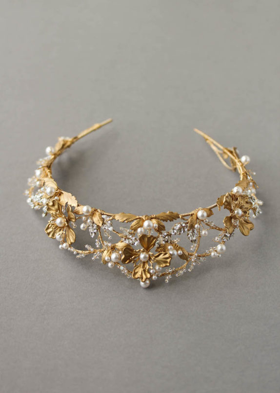 REINA gold wedding crown with pearls 8