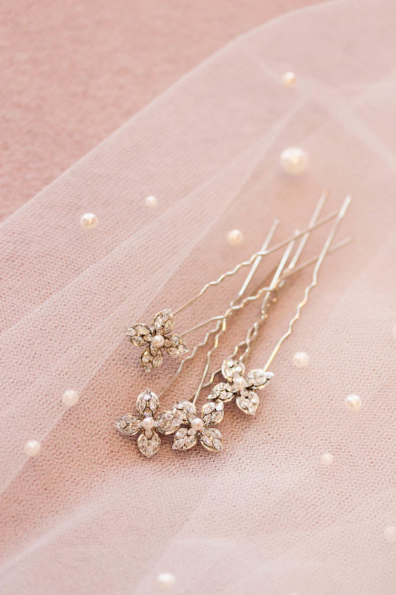 STELLAR crystal hair pins in silver 1