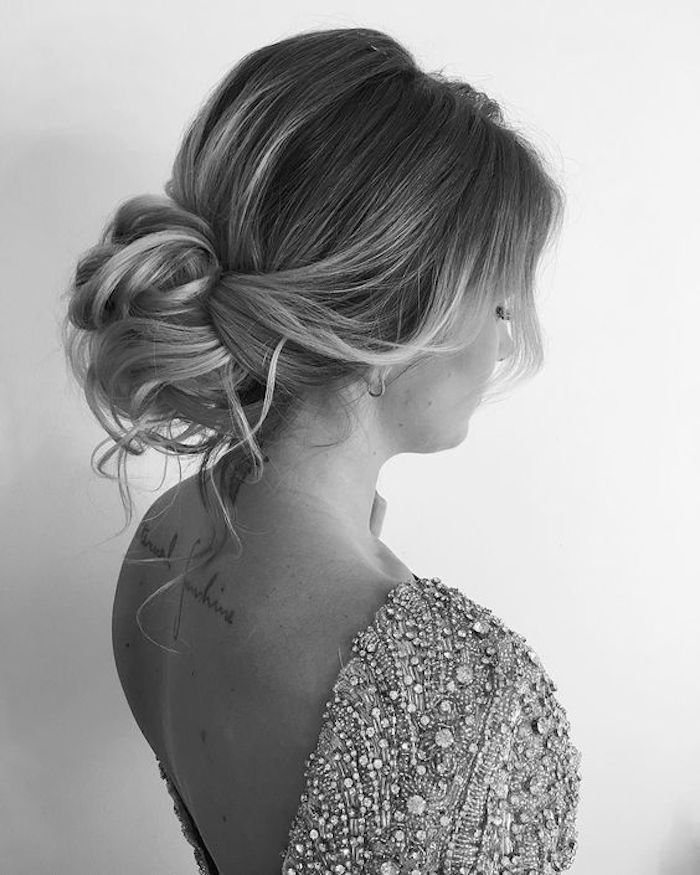 Gorgeous-messy-wedding-updos-22