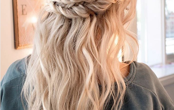 Wedding half updo styles we are coveting right now