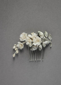 Delicate bridal hair pins for the modern bride_MARQUISE side wedding comb 2