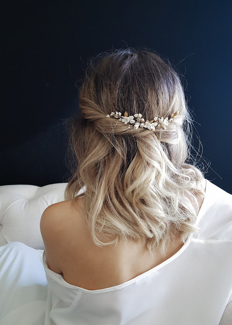 Simple wedding outlet hair pieces
