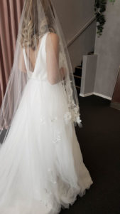 ATHENA long wedding veil with flowers 23