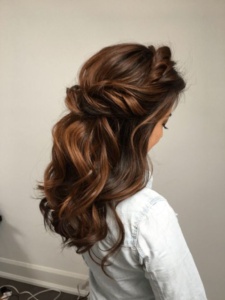 Beautiful bridesmaids hairstyles_half up half down 6