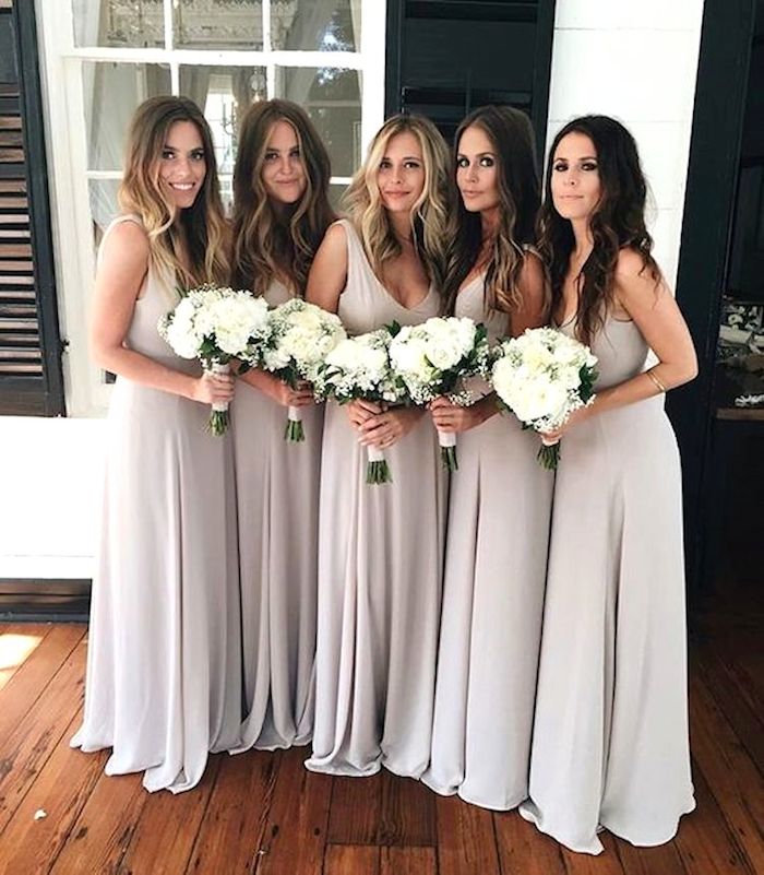 Bridesmaids hairstyles_long wavy hairstyles