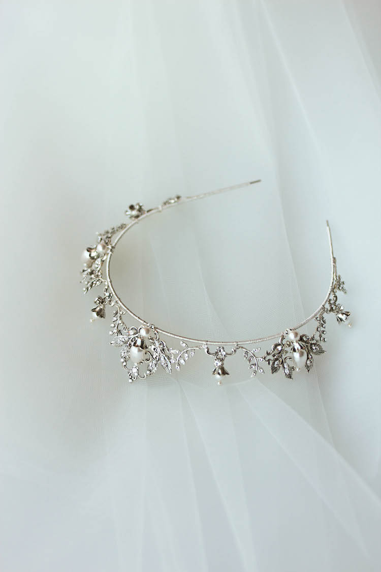 Regal romance_silver wedding tiara with pearls 10
