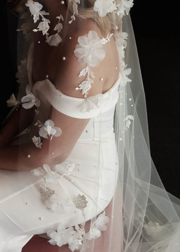 RIVIERA lace wedding veil 9