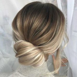 EASY UPDOS_Simple and stunning wedding hairstyles you'll love 3