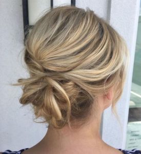 LOOSE UPDOS_Simple and stunning wedding hairstyles you'll love 5