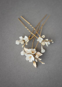 PETITE PINS in ivory and pale gold 1