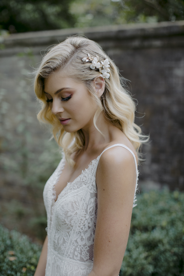 IRIS | bridal hair comb - TANIA MARAS BRIDAL