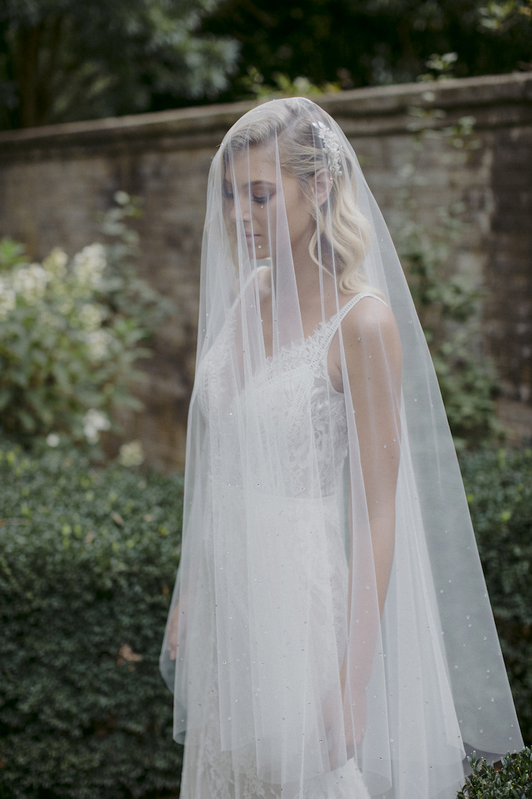 MIDNIGHT long wedding veil with crystals 6