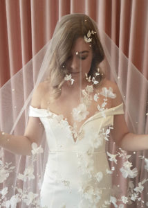 How to style a dramatic wedding veil_ATHENA wedding veil 1