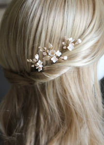 Petite Pins_Blush and pale gold floral hair pins 2