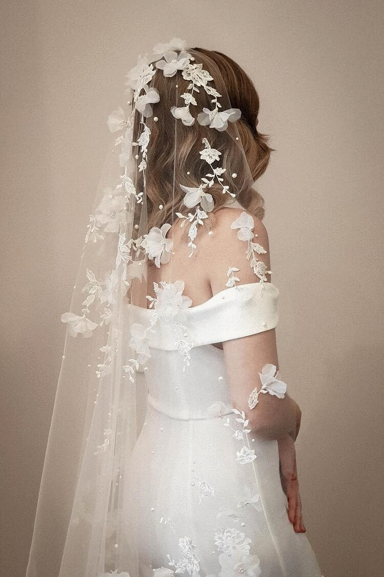 RIVIERA floral veil