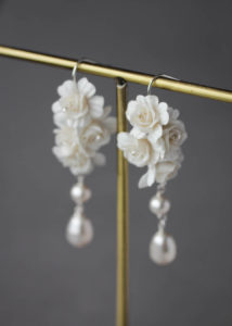 AMARIS pearl bridal earrings 3