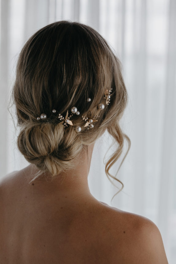 ARDEN pearl bridal hair pins 3