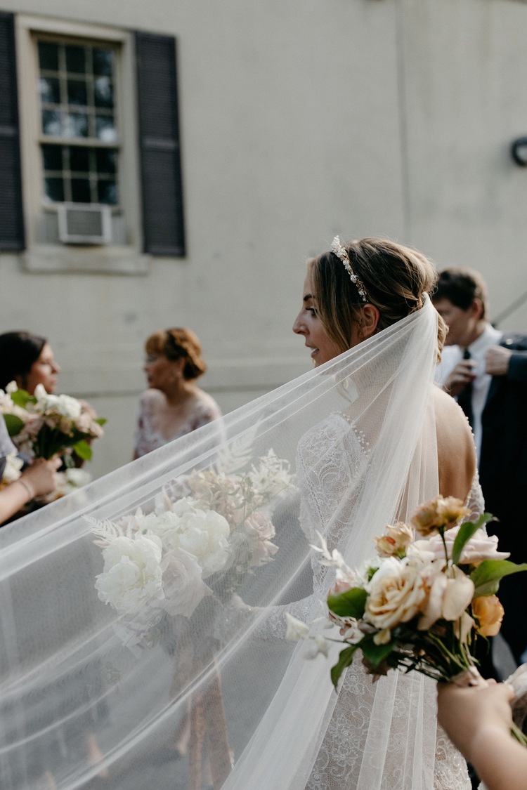 WYNTER  Chapel wedding veil - TANIA MARAS BRIDAL