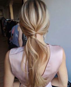 The essential guide to 2020 wedding hair_straight wedding hair 6