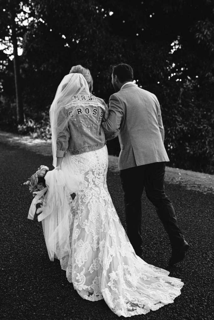 Bride Shaylee Wearing Fleur Crown (9)
