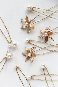 11 Celestial inspired wedding accessories_Arden hair pins 2