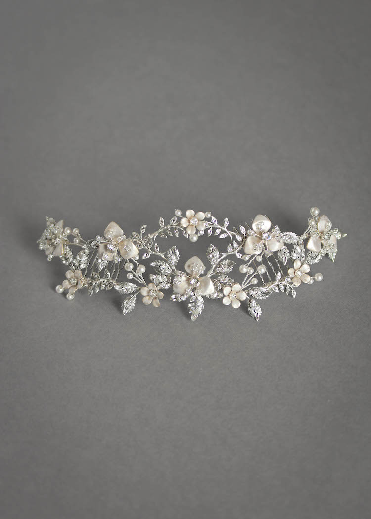 11 Celestial inspired wedding accessories_Evening headpiece 2