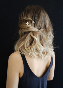 11 Celestial inspired wedding accessories_Stellar hair pins 1