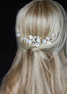 A bespoke floral bridal comb for NZ bride Taylor_2