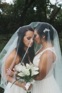 Wedding veils and headpieces for eloping brides_9